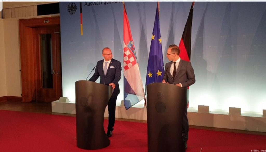 Kroacia merr presidencën e Bashkimit Europian