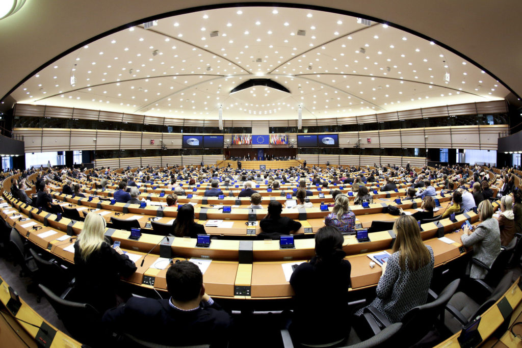 Parlamenti Europian mbildhet me 26 mars, votim elektroni për eurodeputetët në karatinë të detyruar