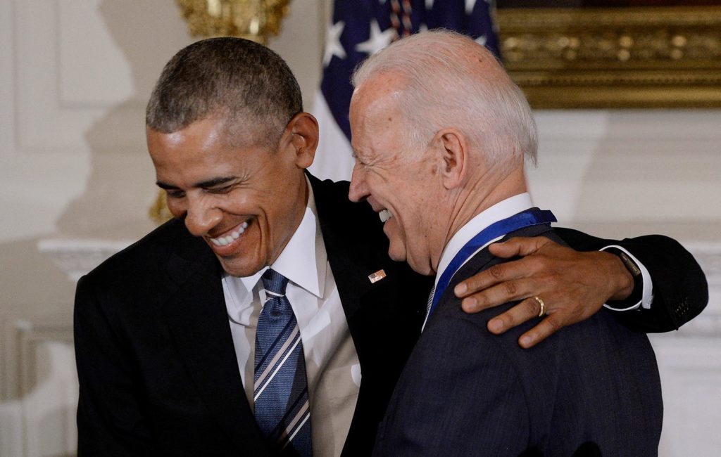 SHBA, Obama mbështet Biden në garën për kandidat presidencial