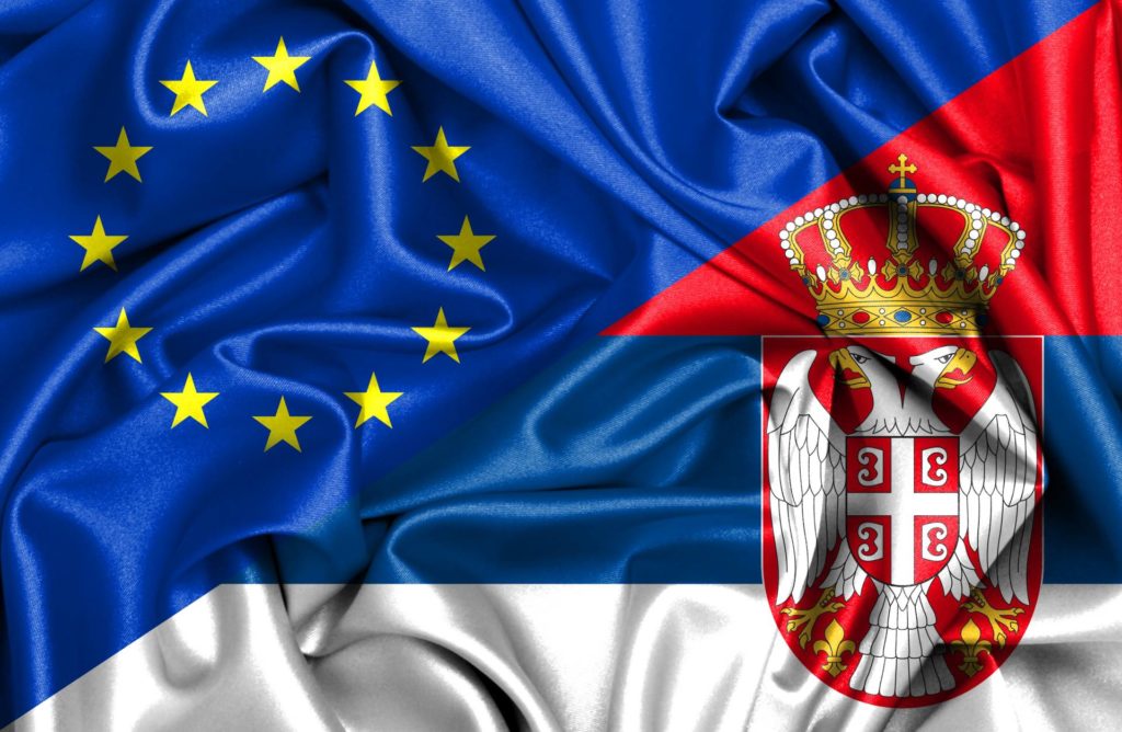 Bashkimi Europian i dërgon Serbisë 800 mijë maska dhe pajisje mjekësore