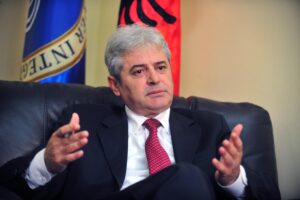 “Lufta e UÇK-së ishte luftë për liri”/ Ali Ahmeti reagon pas vendimit në Hagë: Beteja vazhdon në apel