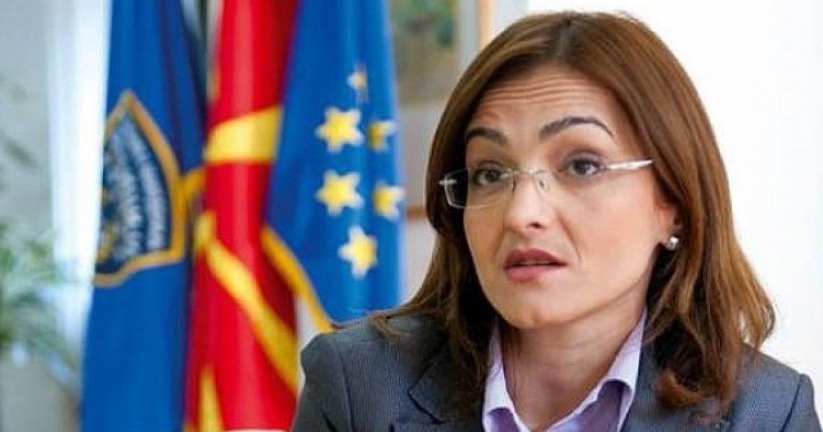Ish-ministrja e Brendshme e Maqedonisë së Veriut dërgohet në burg, do vuajë dënimin prej 4 vitesh