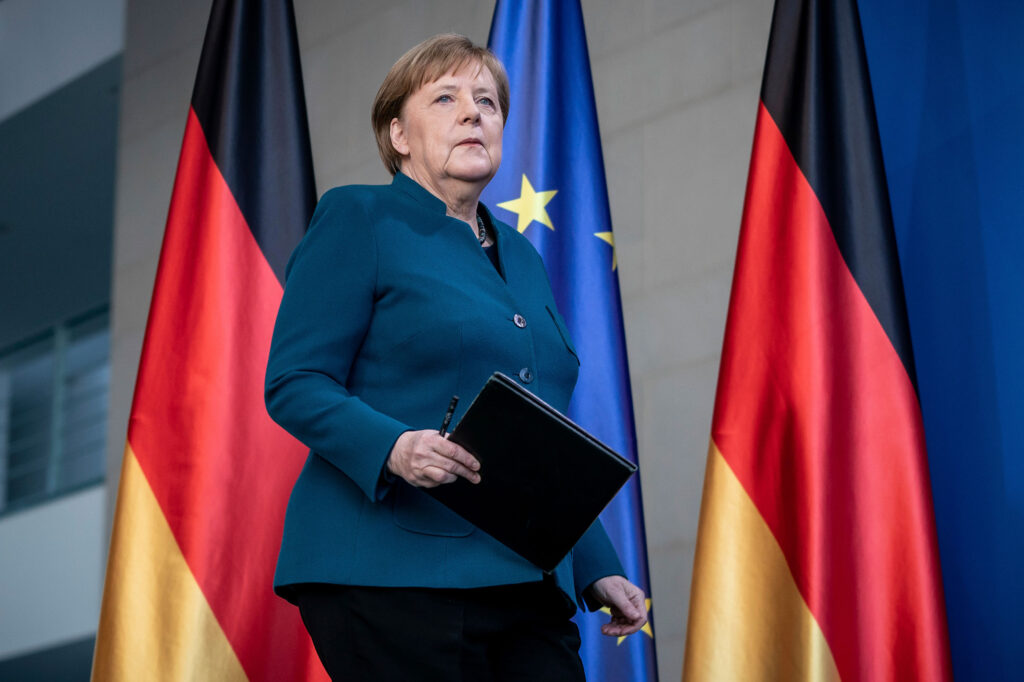 Merkel: Rregullat e ashpra të nevojshme për të frenuar rastet COVID-19