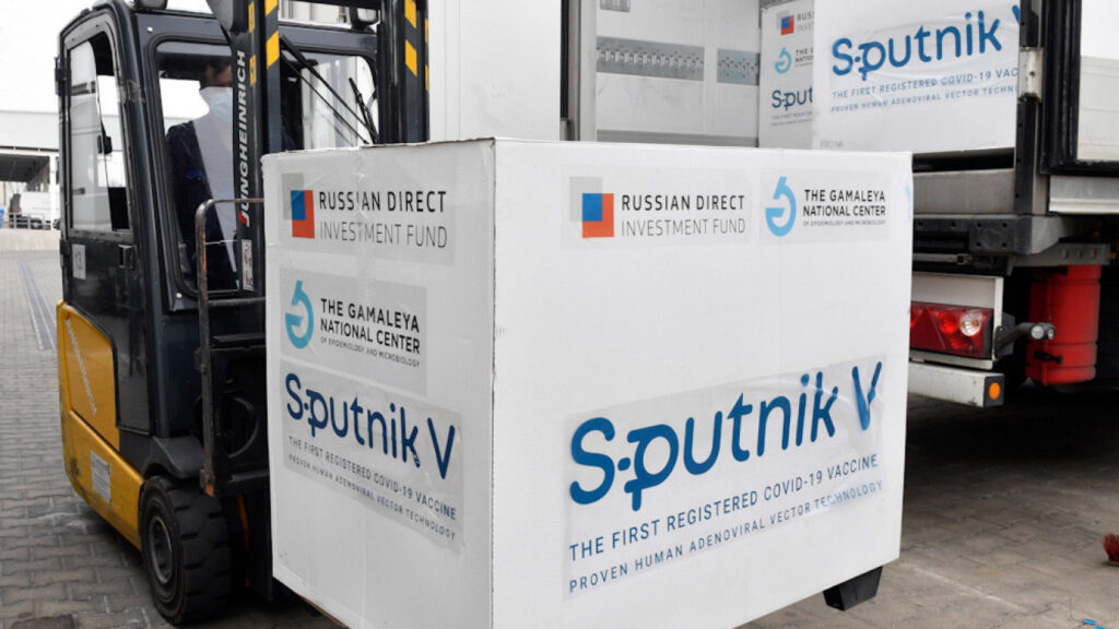 Serbia i dhuron Maqedonisë së Veriut 20.000 doza vaksina Sputnik V