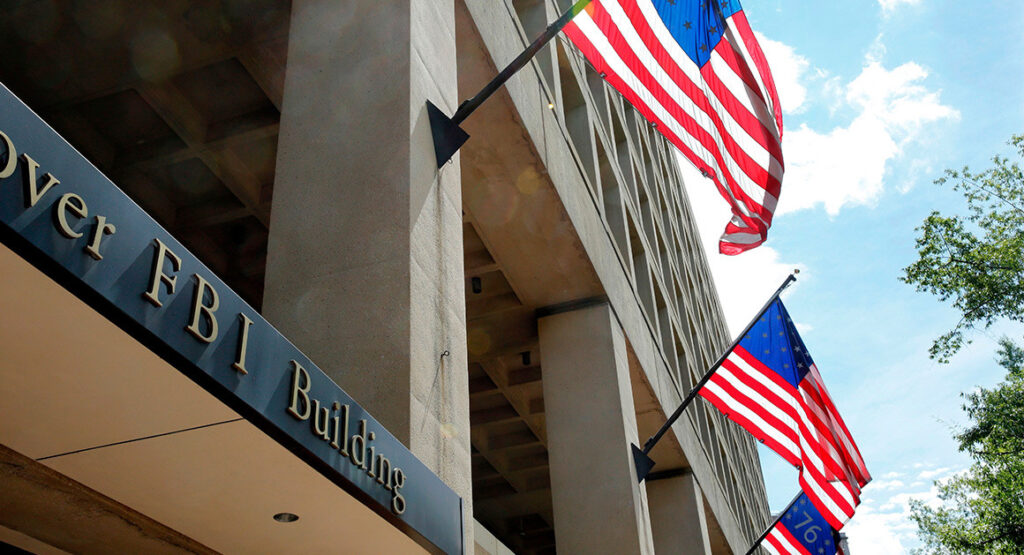 FBI goditet nga hakerët, rrezikohen të dhënat e mijëra agjentëve