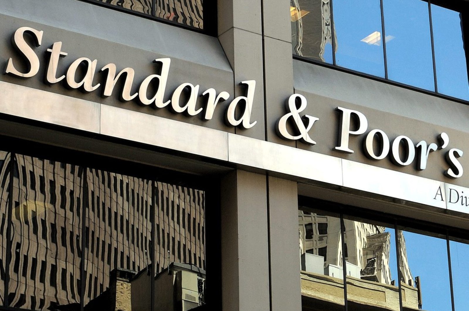 Standard &Poor’s: Ekonomia shqiptare e qëndrueshme￼