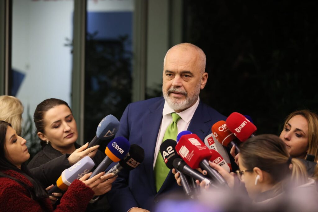 Përfundon mbledhja në Kryesi, Rama hap garën për zgjedhje të reja brenda PS-së. Ja tre porositë
