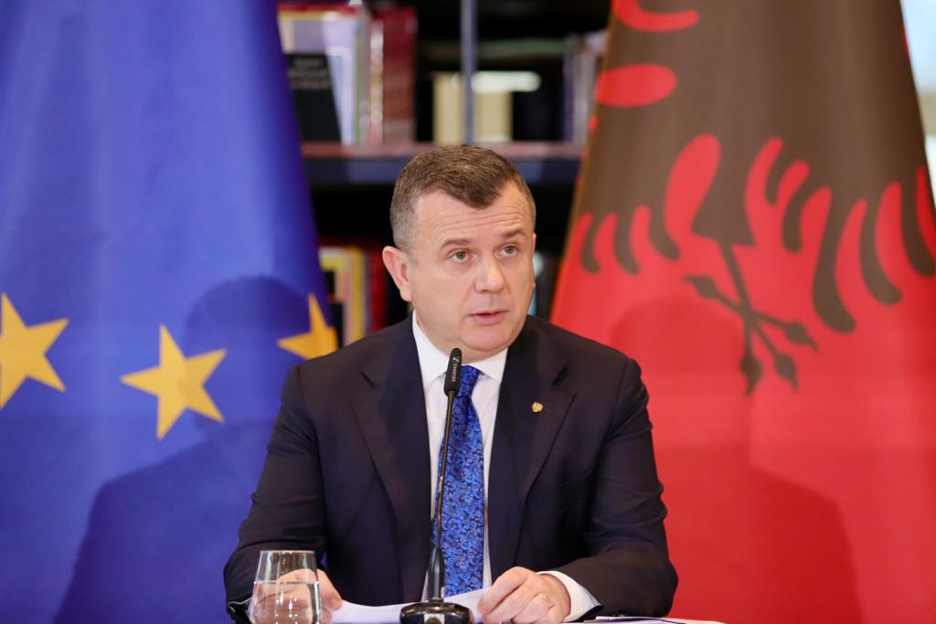 Balla: <a href="tel:10 155 640">10 155 640</a> turistë të huaj në Shqipëri në vitin 2023, u certifikua siguria e vendit