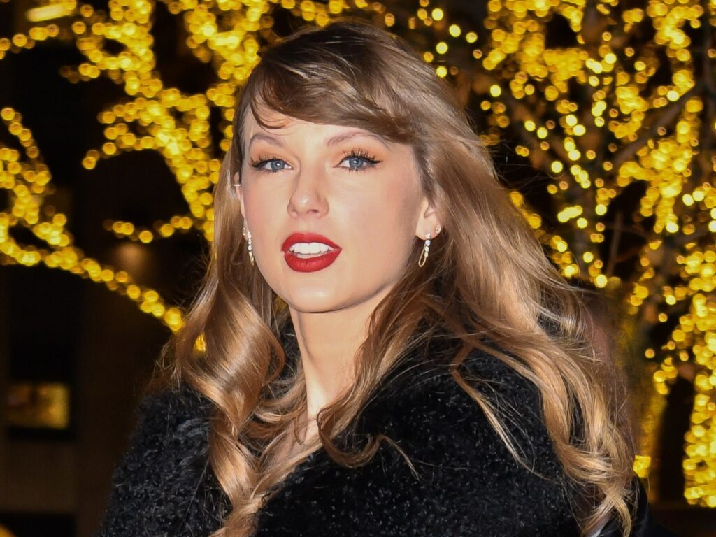Tailor Swift dhe fryma e kohës