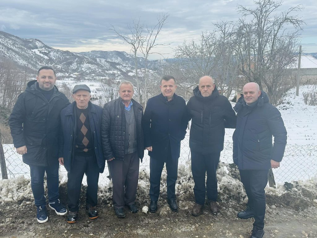 Paketa e Maleve/ Balla: Me mundësinë për të fituar pronësinë mbi tokën për 1 euro dhe duke përfituar lehtësira fiskale për 10 vite, kjo paketë do të rrisë punësimin dhe përmirësimin e jetesës