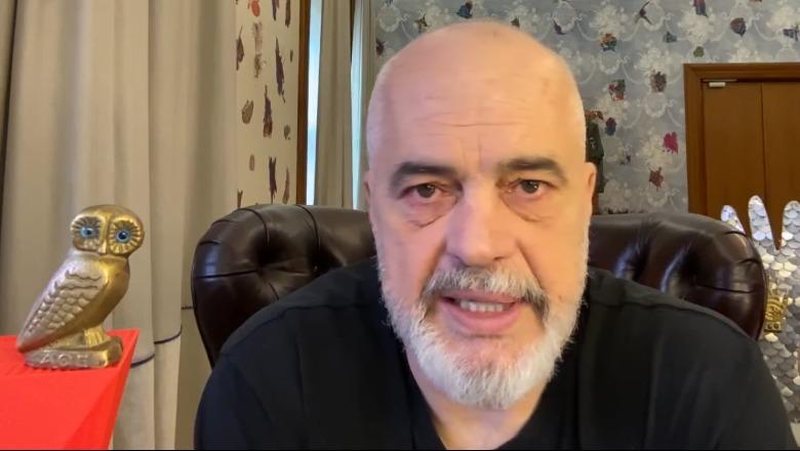 “Vetëm unë dhe PS, mund ta ‘kyçim‘ Shqipërinë në BE”, Rama ironizon Berishën: Bufi i kënetës është në rrjedhje! Jo për shkak të moshës, por…