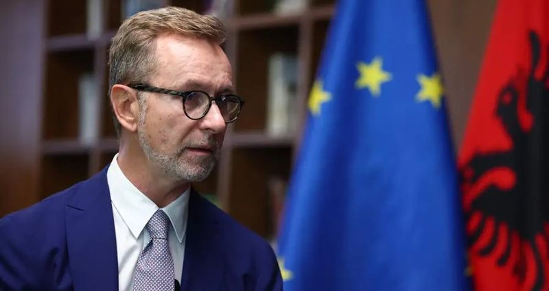Hapja e grupkapitullit për “Tregun e Brendshëm”, ambasadori i BE-së në Tiranë: Një tjetër hap i rëndësishëm për Shqipërinë