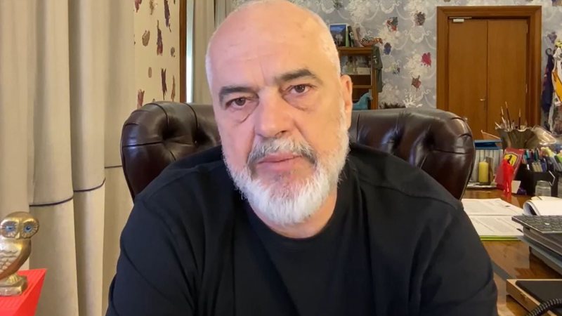 Edi Rama: Unë kam sjellë risi nëpër fushata, këta më thonë timoni, tepsia, tallava…
