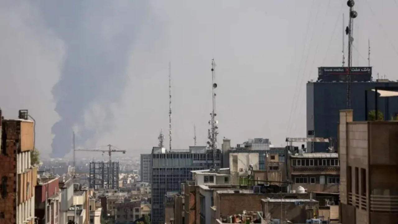 Sulmet izraelite në Iran! Thellohet bilanci, shkon në 406 numri i të vdekurve dhe 654 i të plagosurve