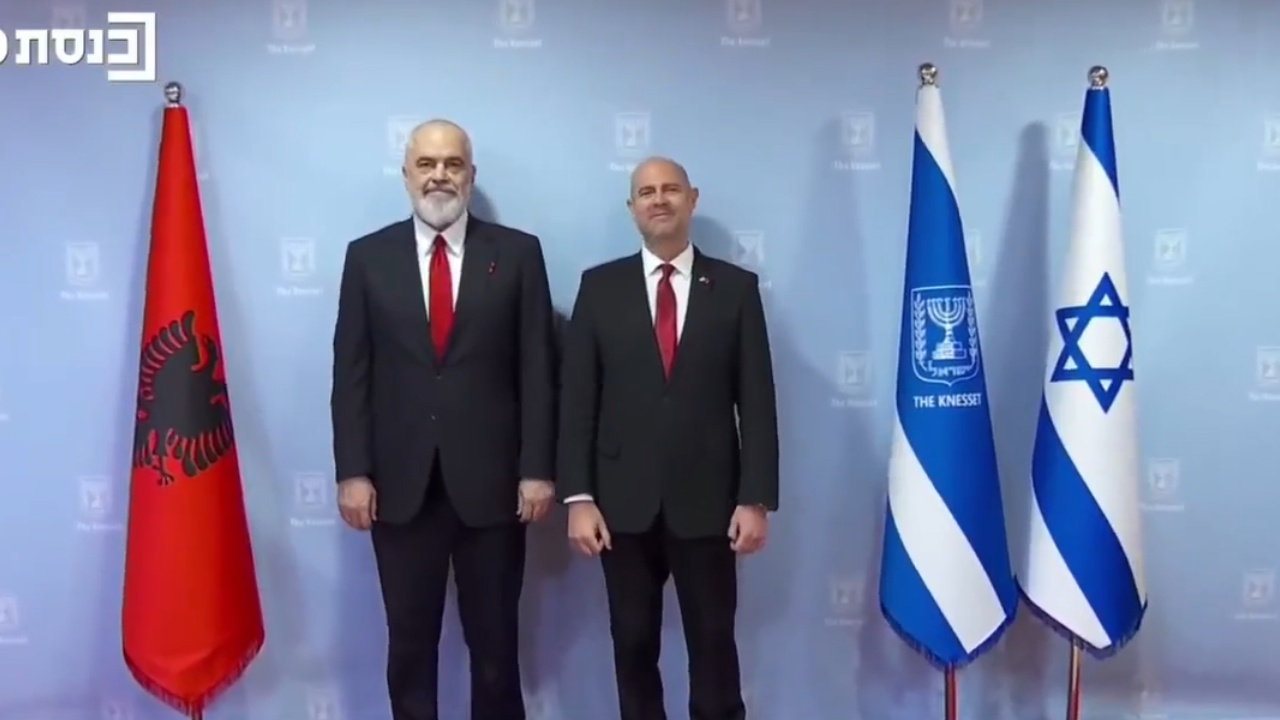 Kryeministri Rama pritet me ceremoni zyrtare nga kryetari i parlamentit izraelit, Amir Ohana