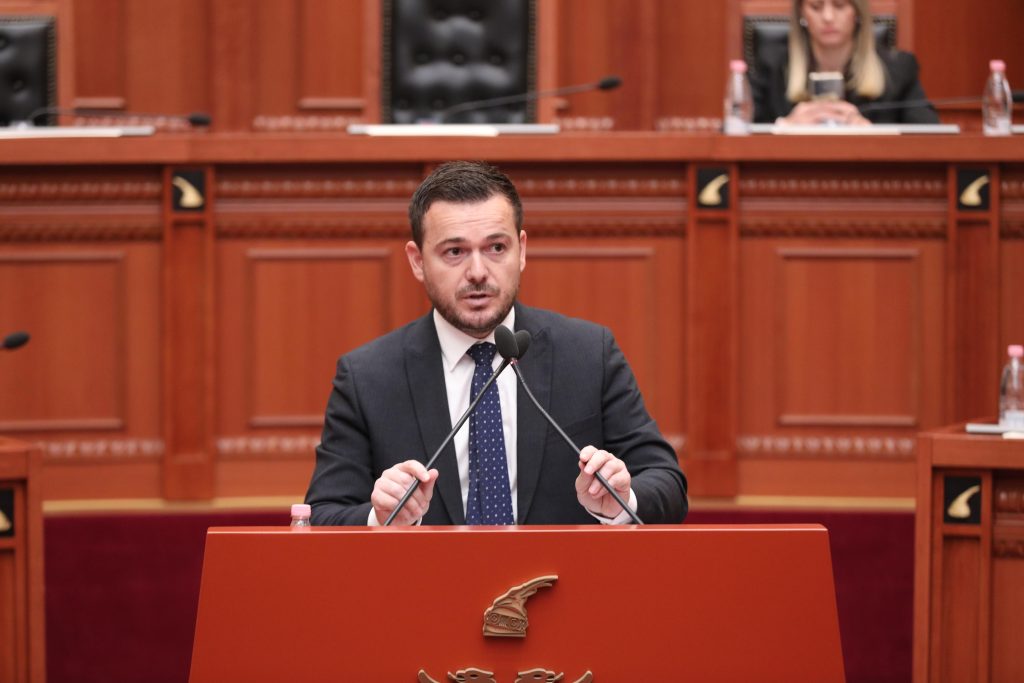 Salla: Produktet kontrollohen nga ferma deri në tryezë