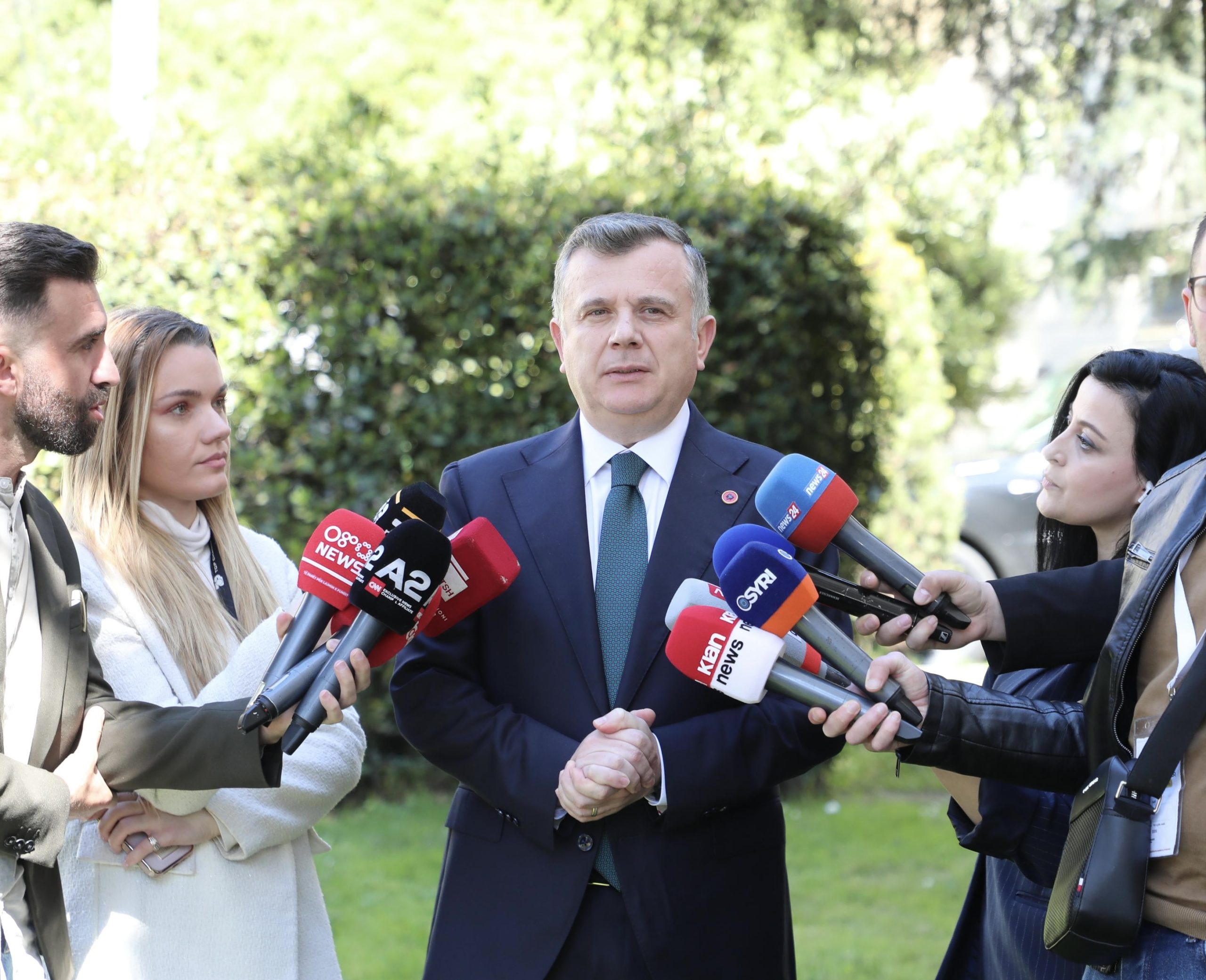 Balla: Komisionet hetimore duhet të kenë objekt të qartë, jo “ekspedita peshkimi”