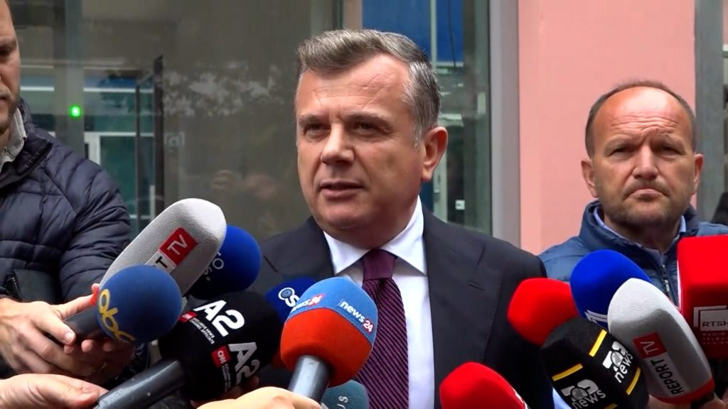 Dosja Partizani, Balla: “Berisha në bankën e të akuzuarve, ditë e madhe për Shqipërinë”