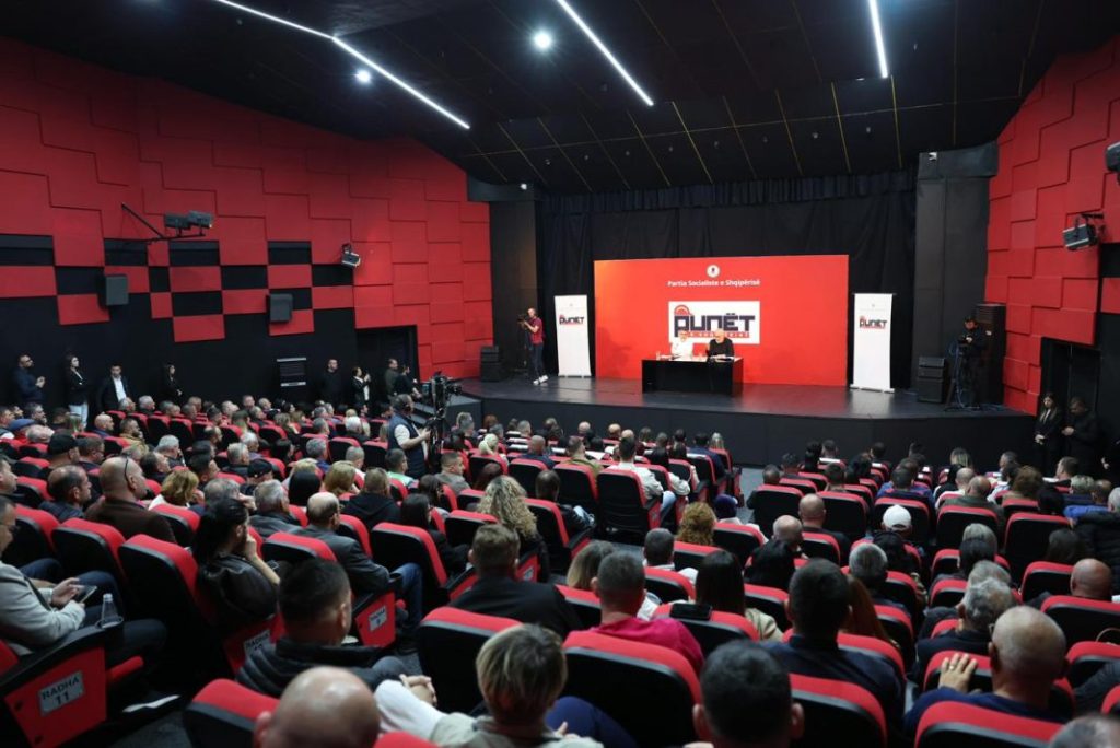 Rama: “Molotovarët” po tentojnë bllokimin e Shqipërisë në BE