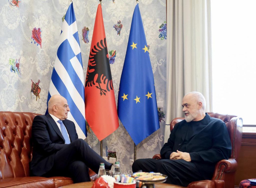 Dendias në Tiranë, takim me Ramën: Vizita shihet si lëvizje strategjike përtej marrëdhënieve dypalëshe
