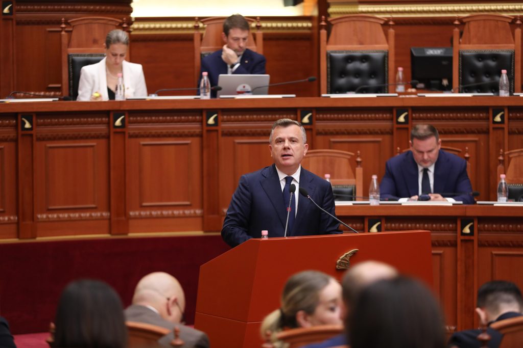 Balla në Kuvend: Shqipëria po negocion me ritëm rekord, reforma territoriale dhe zgjedhore të mbyllen me konsensus
