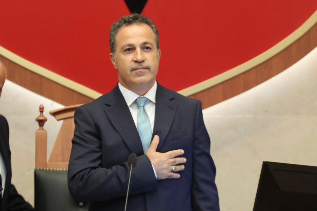 Peleshi i drejtohet Komisionit të Venecias për ligjin e financimit të partive