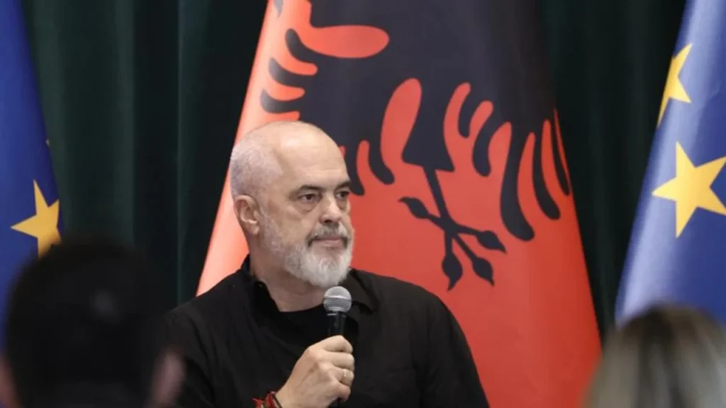 Rama: Zjarri në malin e Krujës u vu nën kontroll, asnjë viktimë dhe asnjë banor i lënduar