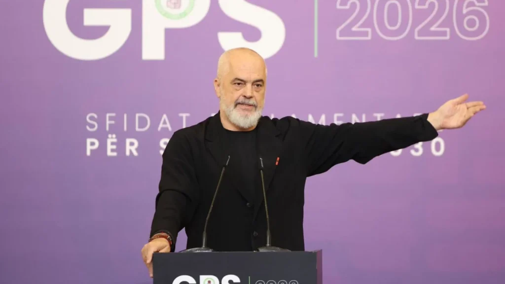 Rama publikon videon e Goxhajt nga protesta: Kur të bien maskat, do të dalin fitues PS dhe Shqipëria