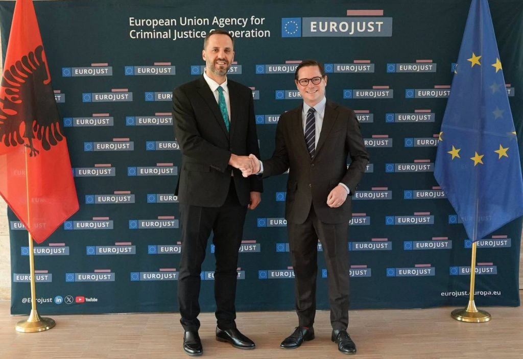 Ministri Lamallari takon kreun e Eurojust:  Mbështetja për institucionet e drejtësisë, thelbësore në rrugën drejt standardeve evropiane