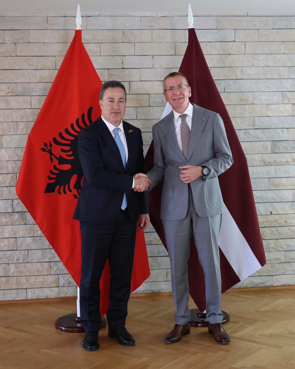 Peleshi takon Presidentin e Letonisë: Mbështetja për integrimin e Shqipërisë në BE mbetet e palëkundur