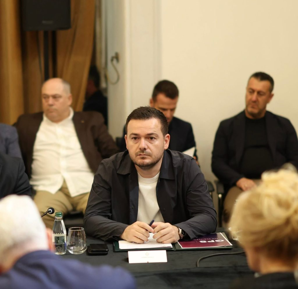 Ministri Salla nga Vlora: Asnjë kompromis me sigurinë ushqimore gjatë sezonit turistik