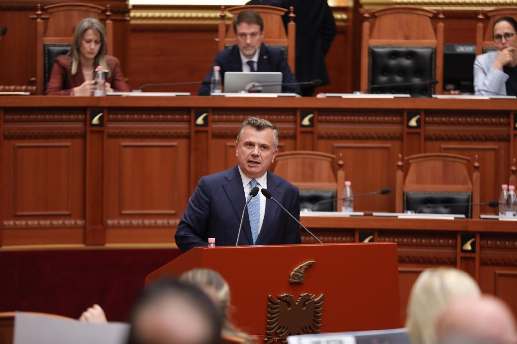Rinia e Epirit të Veriut solidarizohet me protestën, Balla: Term i vdekur bashkë me ëndrrat e atyre që përpiqen ta mbajnë gjallë!