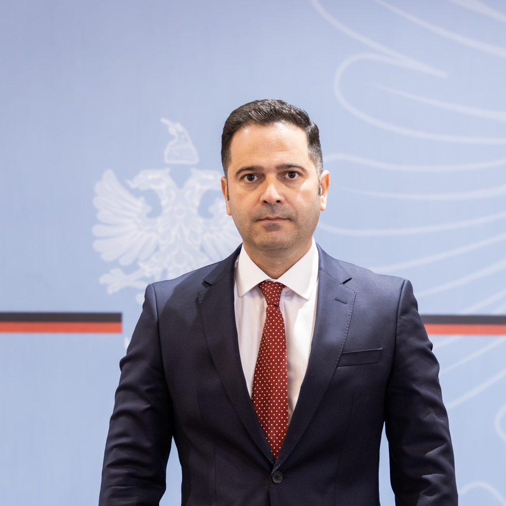 Malaj: Ndryshimet në ligjet financiare afrojnë Shqipërinë me standardet e BE-së