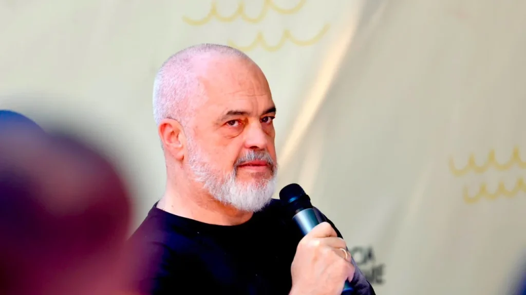 Rama: “Ballkani i Hapur” u kritikua vetëm sepse mbështetej nga unë dhe Vuçiç