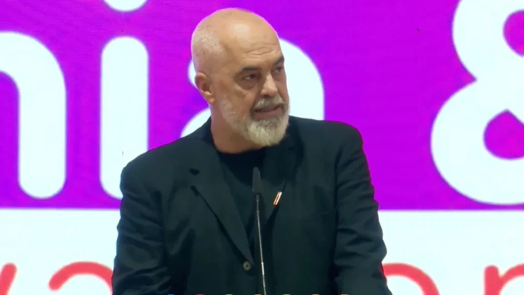 Rama reagon pas përplasjeve para Kuvendit: Protesta e bukur i la vendin sherrit e dhunës