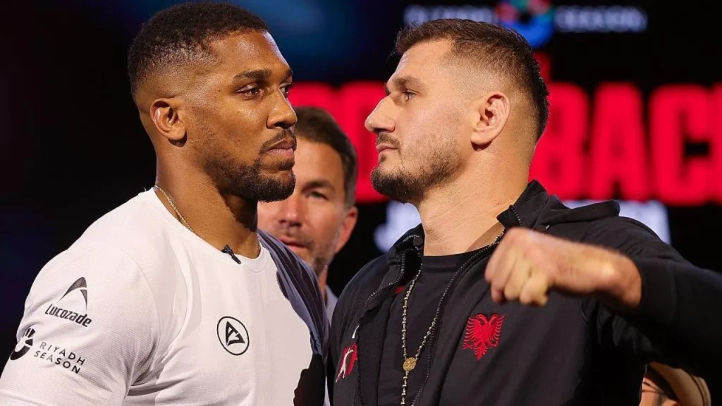 Mbrëmje historike për boksin shqiptar, Kristian Prenga përballet sonte me Anthony Joshua