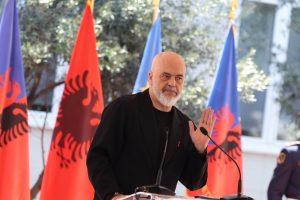 Qeveria prezanton programin e ri të strehimit