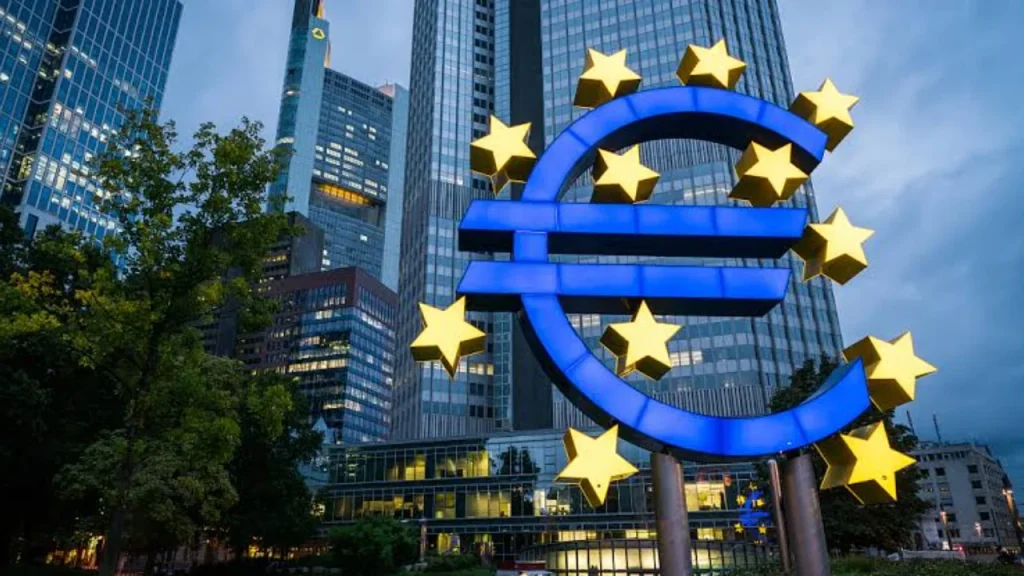 Ekonomia e Eurozonës rritet mbi pritshmëritë, i reziston krizës energjetike dhe tensioneve në Lindjen e Mesme