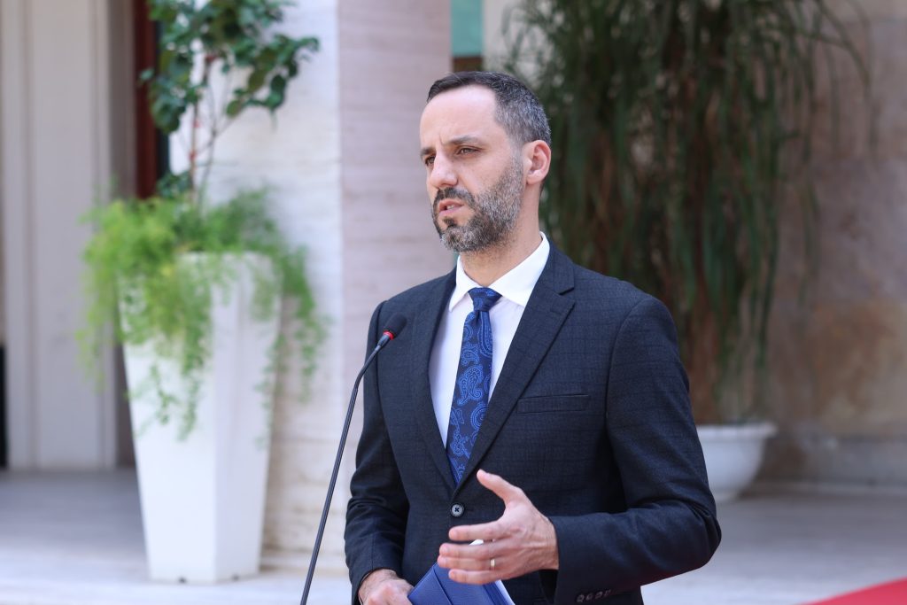 Lamallari: Qëllimet ogurzeza t’i harroni! Nuk ka kthim pas drejt rrugës evropiane të Shqipërisë