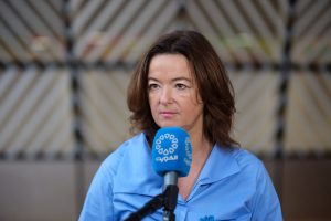 Komisioni Evropian mbron emërimin e të dërguarit për Sahelin mes polemikave në Slloveni