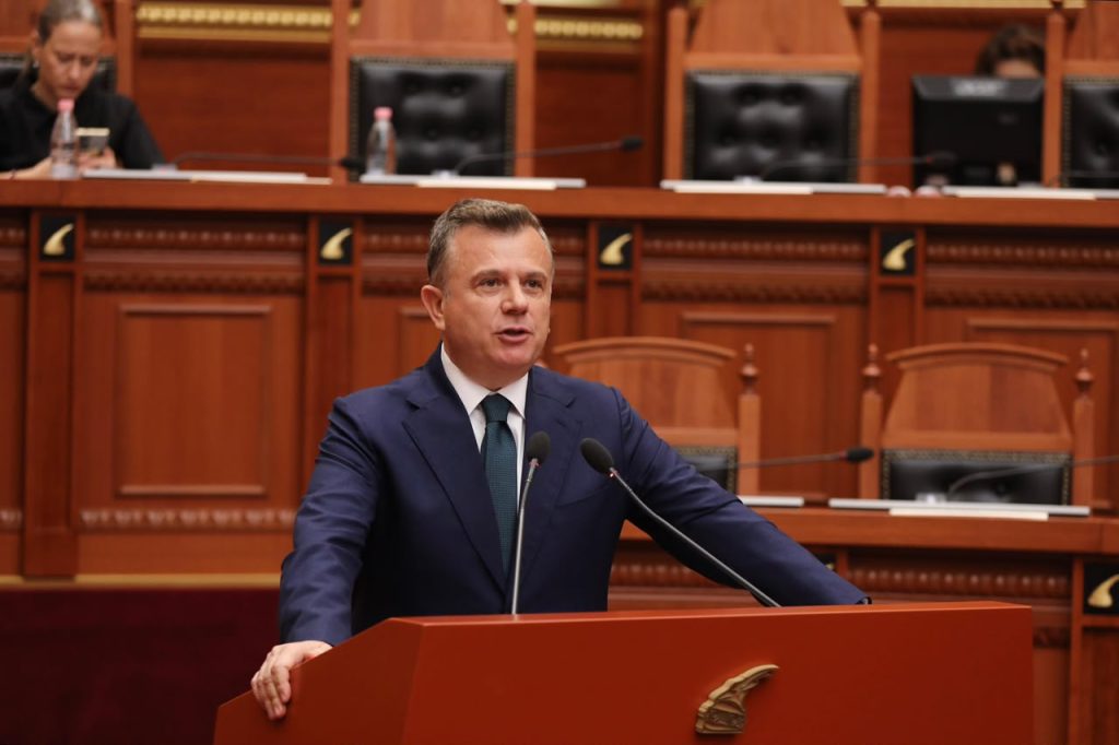 Akuzat për ndërhyrje në çështjet fetare, Balla: Nuk kam kërkuar asnjëherë largimin e asnjë hoxhe, publikoni provat
