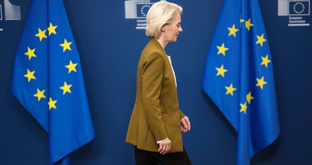 Von der Leyen në Kosovë: Askush nuk mund ta rishkruajë historinë, vendimi i Speciales prek përgjegjësi individuale