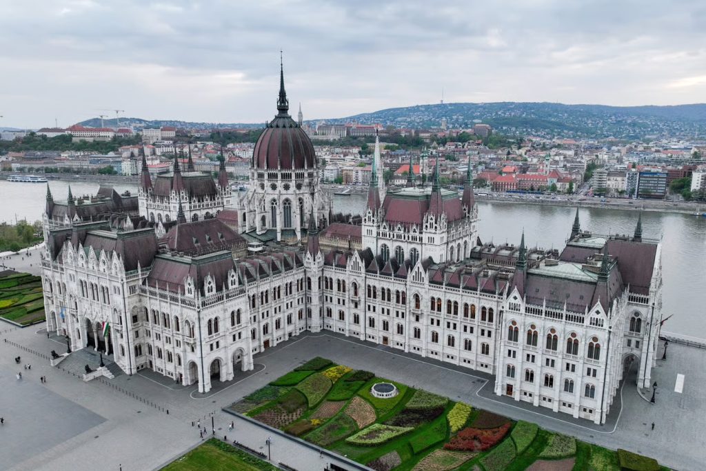 Partia e Péter Magyar propozon András Baka për president, ish-kreu i Gjykatës Supreme i shkarkuar nga qeveria e Fidesz