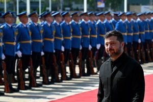 Vizita e Zelenskyt në Serbi ndez tensionet në Ballkan