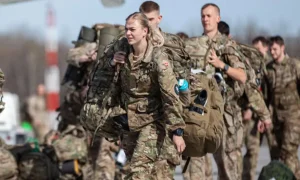 Danimarka zgjeron shërbimin e detyrueshëm ushtarak si përgjigje ndaj Rusisë dhe Trump
