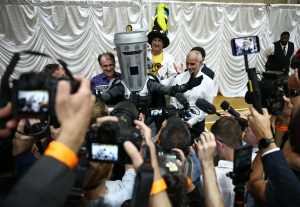 Farage fiton zgjedhjet e pjesshme në Clacton mes polemikave për financat