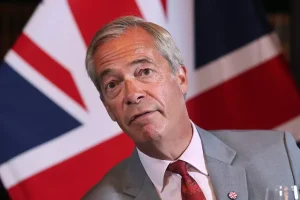 Farage plan për të kufizuar përfitimet sociale për të huajt në Britani