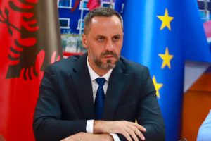 Lamallari reagon pas dhunimit të shefit të Hetimit të Krimit në Sarandë: Kush sfidon ligjin do të marrë përgjigje shembullore
