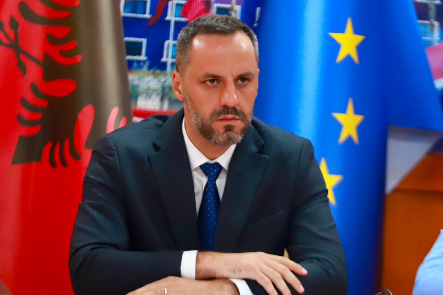 Lamallari reagon pas dhunimit të shefit të Hetimit të Krimit në Sarandë: Kush sfidon ligjin do të marrë përgjigje shembullore
