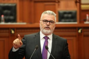 Kur drejtësia nis para gjykatës